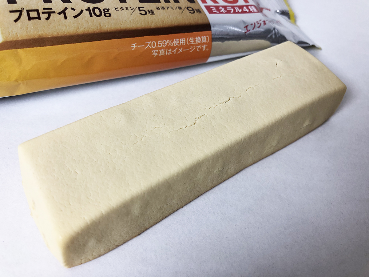【アサヒ】1本満足バー プロテイン・ラン ベイクドチーズ