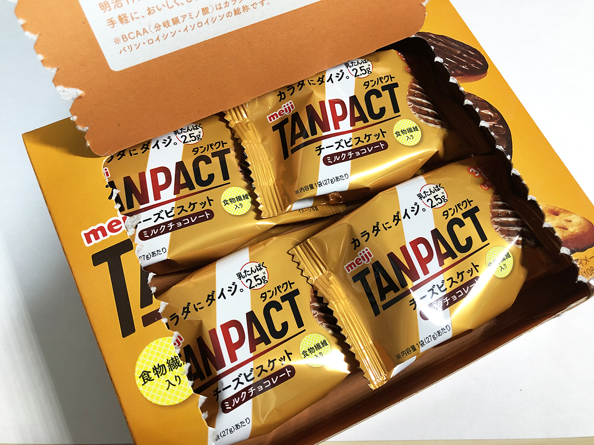 【明治】TANPACT チーズビスケット ミルクチョコレート